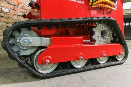 Фронтальный мини-погрузчик Helffer MSV-112